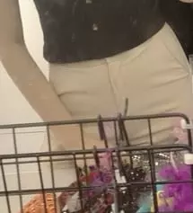 핏이 너무 예뻐요!!!!!! 추석껴서 배송은 빠르진않았지만 급한건 아니였어서 만족합니다