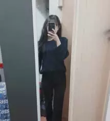 하이웨스트가 생각했던거보다 하이였지만 괜찮았어요. 일단 156에 40kg인데 허리랑 골반