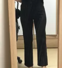 짱편해요ㅠㅠㅠ 키작고 다리가 짧은편인데도 길이도 괜찮고 살 좀만 더 빼고 입으려구요