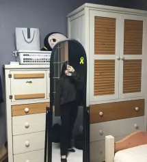 입어보고 정말 스판 장난 없어서 깜짝 놀랐어용 ㅋㅋ 사고 엄마한테 자랑했더니 바로 하