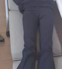 후기에서 허리가 크게 나왔다고 해서 xs로 샀던걸로 기억하는데 그래서 그런가 배송와서