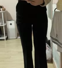 핏이 이쁘게 떨어져요
