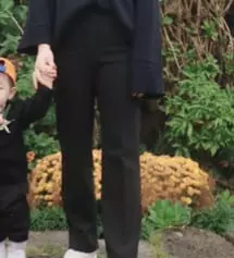 바지 밴딩도 편하고 입고 오래앉아있어도
