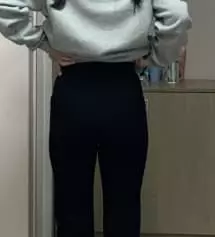 항상 슬랙스 너무 사고싶었는데 안어울릴까봐 미루고 미뤄왔거든요 ㅜㅜㅜ 근데 반하이