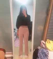 검정사고 핏이 너무 좋아서 베이지도 시켰어요!! 역시나 만족.. 진짜 가성비 갑인 느낌