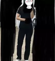 살 빼고 입을려고 일부러 작게 s시켰는데 더 쪄버렸네요..ㅎㅎ 
