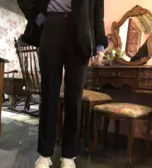 핏도 예쁘고 허리도 잘 늘어나서 엄청 편해요! 보풀도 잘 안일어나고 만족스럽습니다!