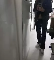 스판이 짱짱좋은 슬랙스에요~주문할땐 155까지만 있었는데 150사이즈도 나왔네요~ 재주