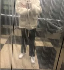 완전 만족해요ㅠㅠ 원래 청바지만 입다가 새로운 스타일 도전했는데 너무 잘산거같아요