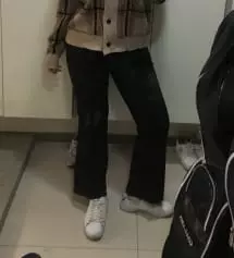 제가 정말 뚱뚱하거든요? 고삼이라 맨날 앉아만있어서 허벅지 살이 에바인데 수능끝나고