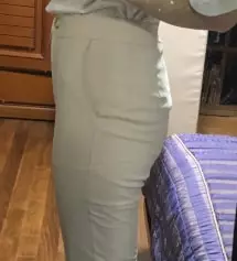 오자마자 입어봤어요! 원래 xl 입는데 살빠져서 라지 주문했는데 좋아요. 엉덩이가 좀 