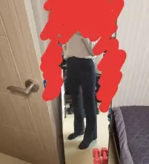 뒷북으로 겨울되서야 구매했습니다 기모버전이 뭔가 안끌려서 이걸로 구입했는데 완전완