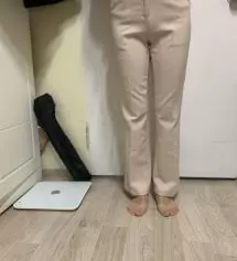 소재가 워낙 좋아서 입는순간 몸에 뭘 안입은것 처럼 촥 감기는 느낌이 나구요~~! 베이