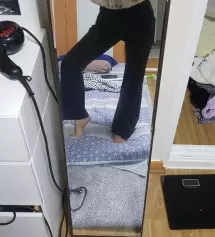 평소 엠사이즈 입는데 밴딩이고 후기보니까 저랑 비슷한 체형이신분들이 에스 입어도 맞