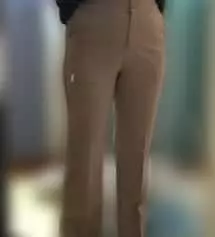 신축성있는걸원해서 시켰는대 기대한것보다 넘좋아요! 허리라인을 잡아주고 종아리부터