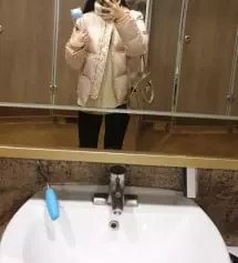 진짜 허벅지에 살 많은 전형적인 하체비만 입니다
