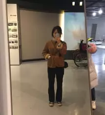 기장도 허리도 적당히 맞아요 가격도 저렴한데 제품도 괜찮아요 도톰해서 겨울에 괜찮구