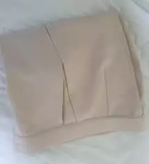 요즘 살이 붙어서 원래 허리 22입는데 XS딱 맞았습니당 키가 작아서 저한테는 기장이 1