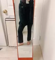 긴 슬랙스를 시키고 싶어서 골랐습니다
