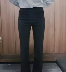 인터넷 쇼핑몰에서 바지는 고고싱에서 처음 구입해봤는데 대성공했어요.
