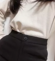 베이지로도  한장 더 사고 싶네요 ㅠㅠㅠㅠ 너무 예버요 진짜 계속 입을거에요 저랑 비