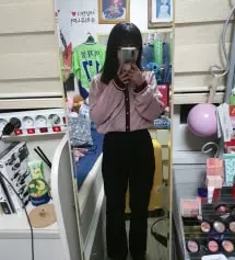 키 딱 150이구 하체 통통이인데 바지 기장도 하나도 안 줄여도 되구 스판 엄청 나구 완