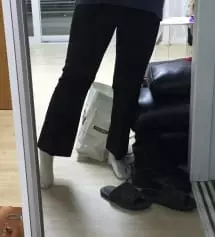 하체 비만인 저에게 딱 맞춤 이네요 미디가 길어서 바지도 내려가지 않고 잘 늘어나서 