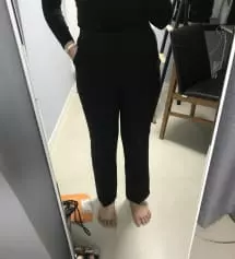 제 키가 163cm인데 긴거 싫어서 155cm바지 샀어요!!
