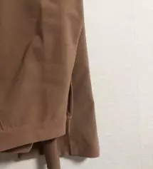 아이보리색을 먼저 사고 너무 마음에 들어서 검정색도 샀고,
