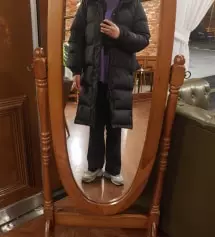 쇼핑몰을 요기저기 믾이 이용해 봐서 옷을 딱 받아보면 이옷은 금방 헤지겠다 혹은 오래