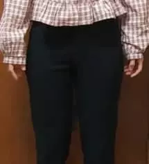 나쁜점 주머니가 조금 부각된다는 점 빼고는 아예 없어요 평소에 26사이즈 입는데 딱 맞