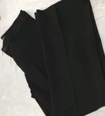 이미 예전부터 입던 슬랙스예요!! 키도 크고 뚱뚱해서 항상 핏보고 고민하다가 사는데 