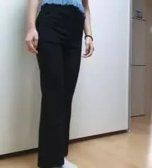 168/48~49 나가는데 허리는 얇고 허벅지가 두꺼운 편이라 항상 m이나 l 사이즈 바지만 