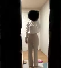 가족 부탁으로 옷을 구매했어요ㅋ 가족의 말대로 리뷰 옮겨적어보자면 163/48키로. 보통