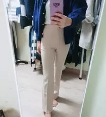 베이지 색상으로 한번 더 쓰는 리뷰네요
