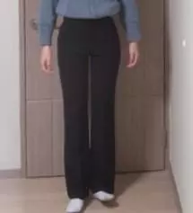 제 키에 맞는 기장이 지금껏 없었는데 너무 행복해요ㅠㅠ허리가 좀 커서 줄여입던 살을