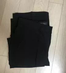 입어보니 유명한 이유를 알겠더라구요!  정말 편하긴 한데 자세히 보면 팬티라인 부각이