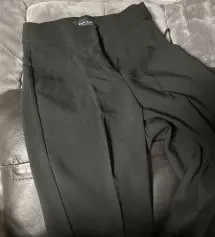 반하이아니고 거의 하이웨스트여서 다리완전 길어보여요
