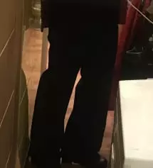 스판이 좋아서 사이즈가 딱 맞아도 활동하기가 편하고 좋아요 구김도 안가고 출근용으로