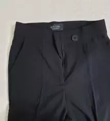 잘맞고 좋은데 단추가 풀려버려서 바로 입지못해 번거롭네요
