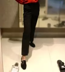 이뻐요!!  언니가 바지 탐내길래 언니까로 다시 시켰어용ㅋㅋㅋ
