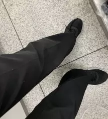 상품평 보고 믿을만해서 샀는데 정말 좋네요!! 다른 색도 구입하려구요 주문량 1위이니