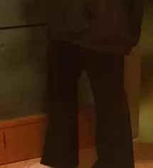 타 쇼핑몰에서 부츠컷 슬랙스 구입했었는데 기장이 길어서 넘 아빠 바지 같다고 해야하