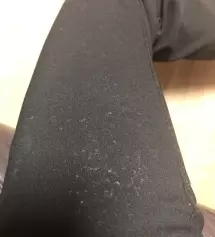 10번도 안 입었는데... 보풀이 ....ㅎ
