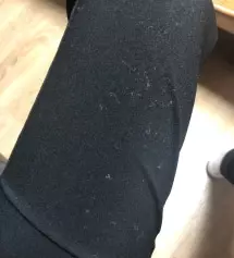 10번도 안 입었는데... 보풀이 ....ㅎ
