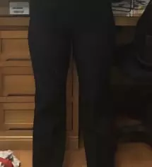 너무 편하고 싸고 좋아요 교복처럼 잘 입을거같아요
