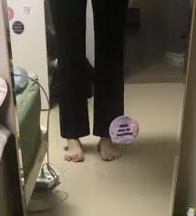 진짜 편하고 좋아요!!! 오리지날 m l 둘다 구매했어요 핏도 예뻐요!!!!