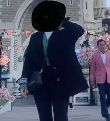 진짜 편하고 짱짱하고 이쁘고 다합니다ㅠㅠ인생바지... 다른색 또 구매하려구요! 최고에