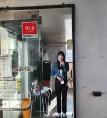 이거 왜 안사요??? 인터넷으로 바지 처음 사보는데 너무 만족스러워요 ㅠㅠㅠ 다리 길어