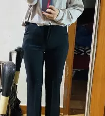 요즘 살이 좀 쪄서 핏이 좀 아쉬운데 바지 완전 편해요 !! 살빼서 더 예쁘게 입을게요